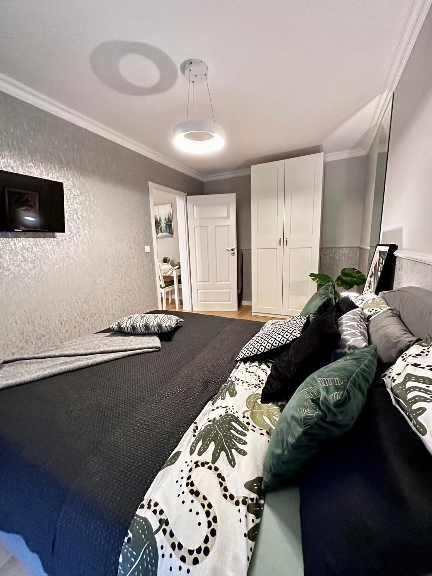 Apartamenty Kielce- Klonowa Nad Zalewem, 1-13 Osob, Faktura, Parking, Centrum Esterno foto